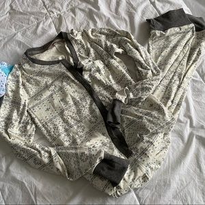 New la vie en rose onesie grey white soft small